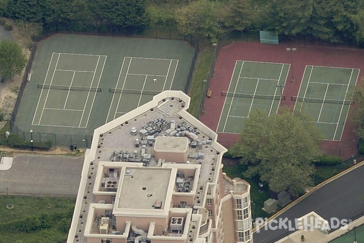 Photo of Pickleball at Carlyle Towers Condominiums